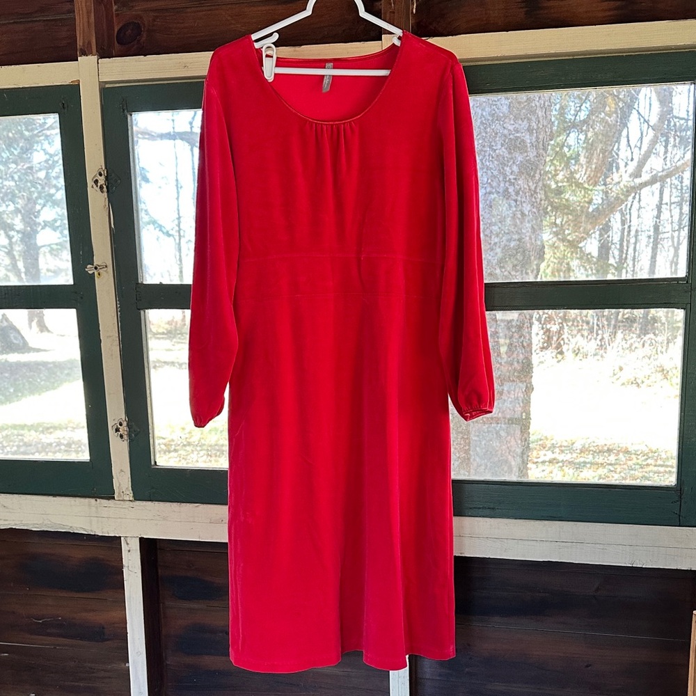 Hanna Andersson Red Velvet Long Sleeved Dress L